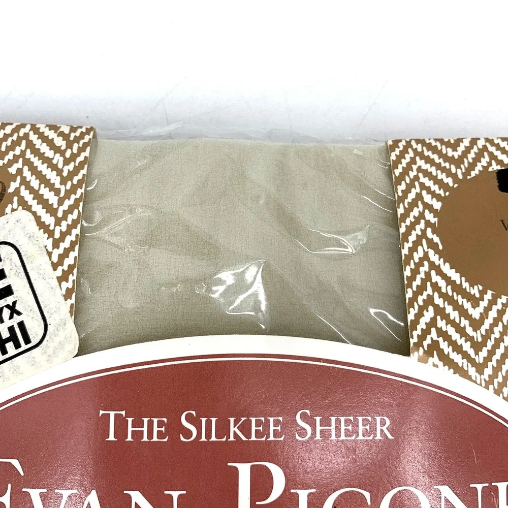 Evan Picone Silkee Sheer Control Top Sandalfoot Pantyhose VANILLA Long + KNEE HI